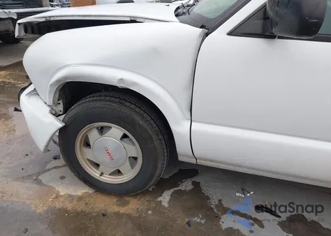 2003 GMC Sonoma Sls from USA, damaged, VIN 1GTCS19X738264450